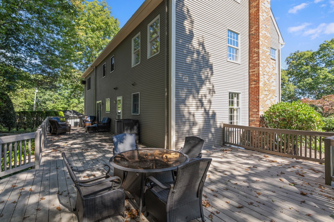 50 Sundale Lane