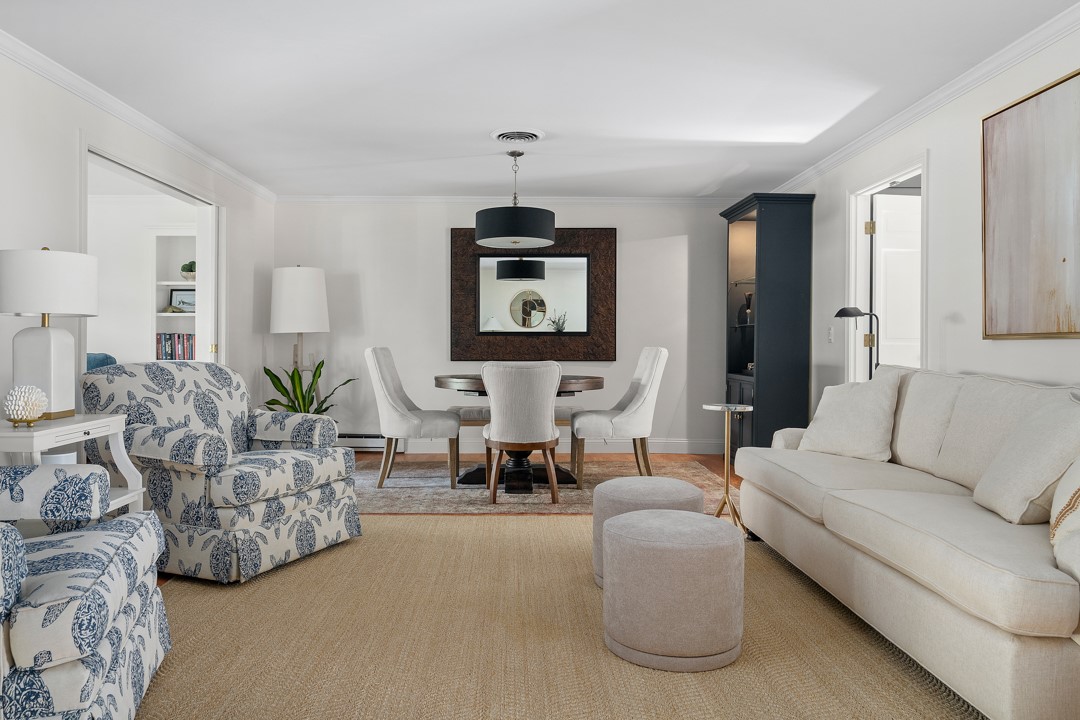 112 Pine Glen Drive C-2