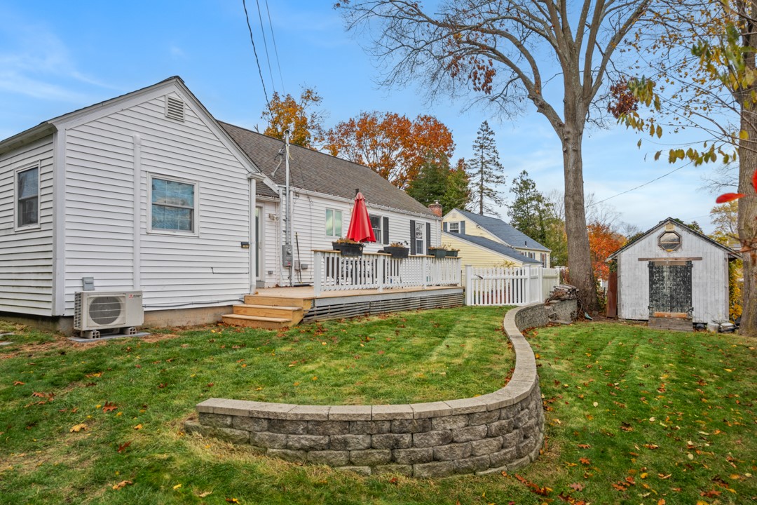 922 Narragansett Parkway