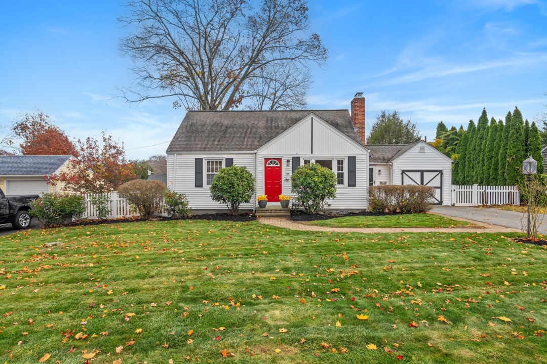 922 Narragansett Parkway