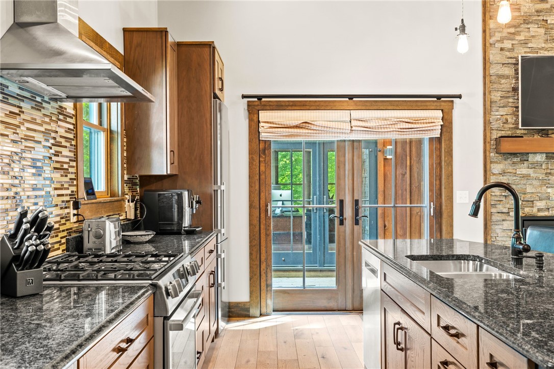 23 White Hawk Ridge H