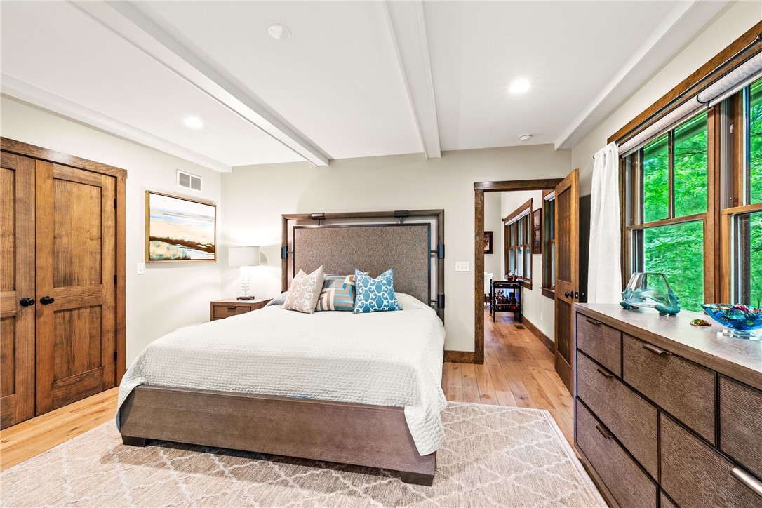 23 White Hawk Ridge H