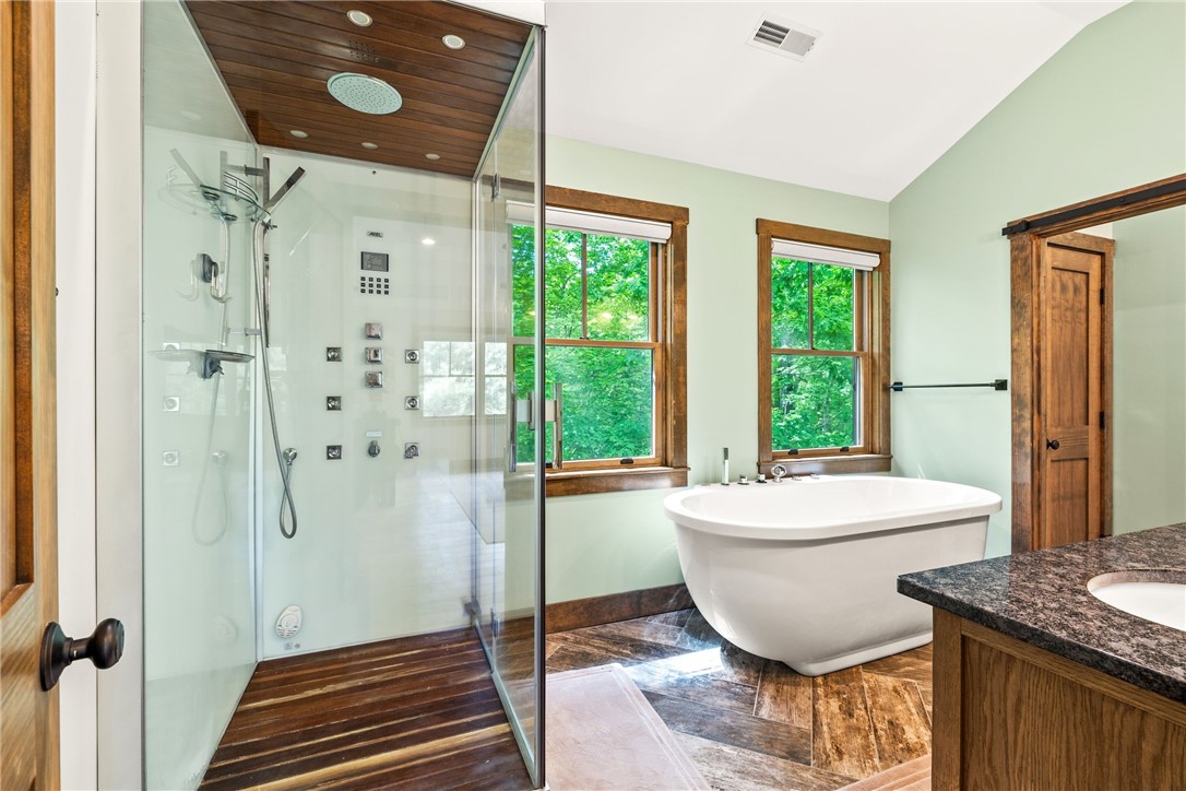 23 White Hawk Ridge H