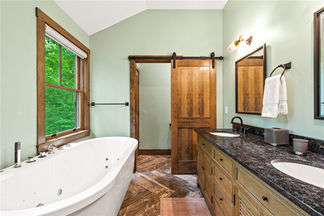 23 White Hawk Ridge H