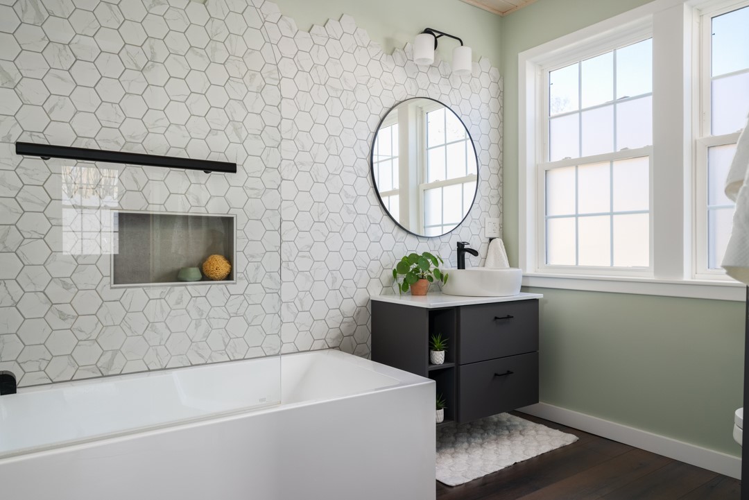 32 Country Club Drive