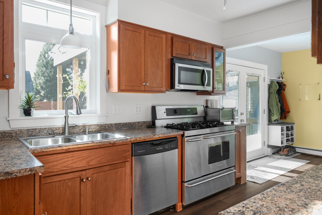 32 Country Club Drive