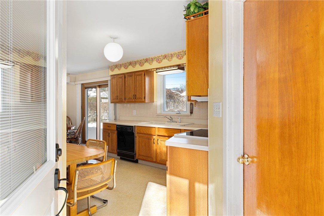 106 Wannamoisett Road