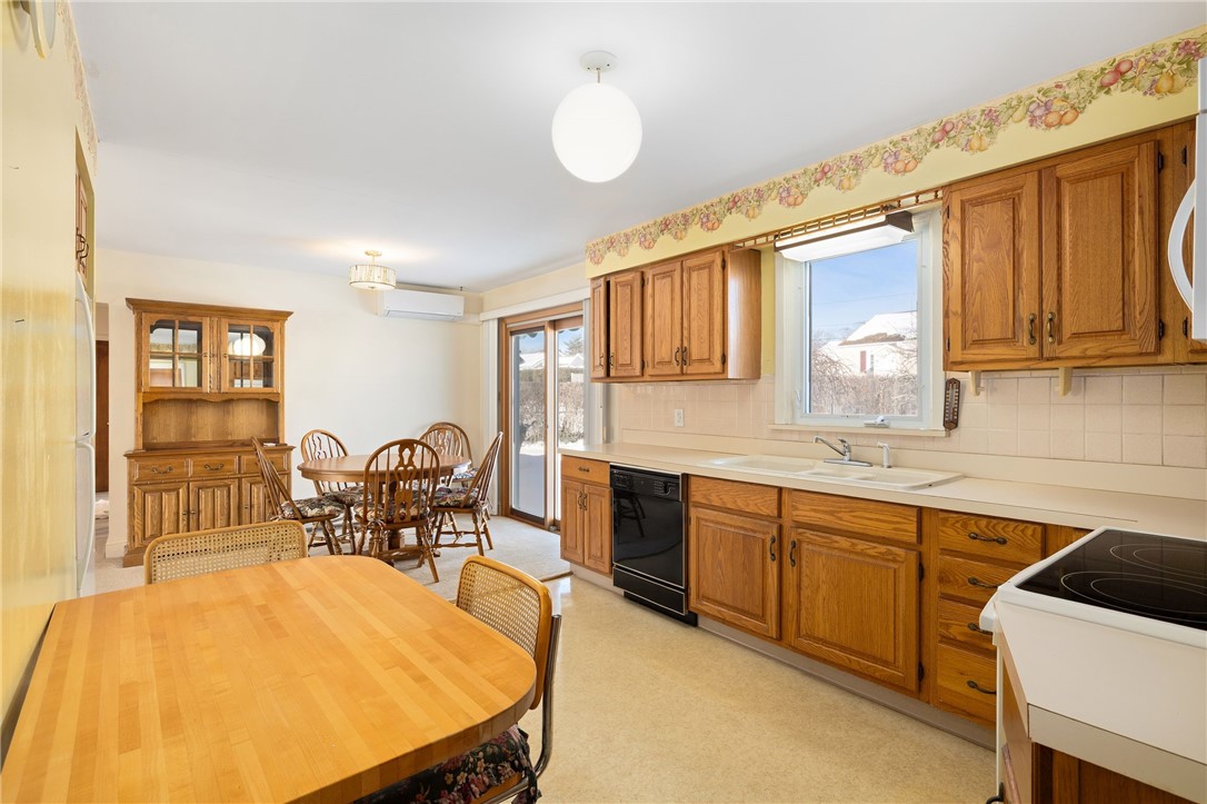 106 Wannamoisett Road