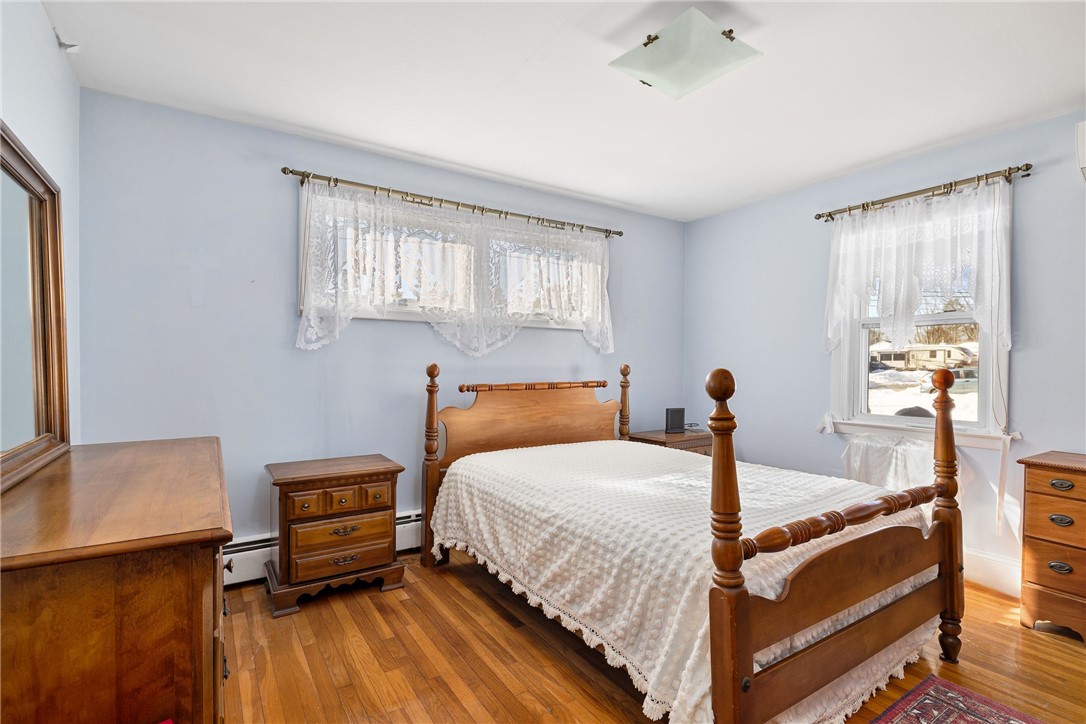 106 Wannamoisett Road