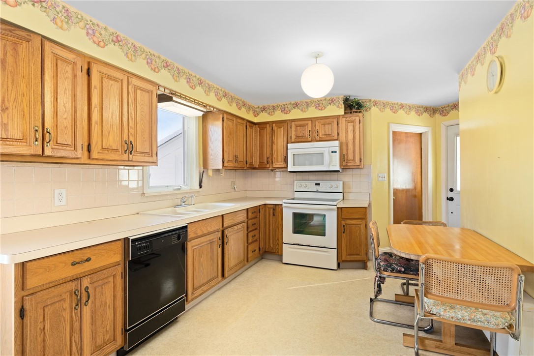 106 Wannamoisett Road