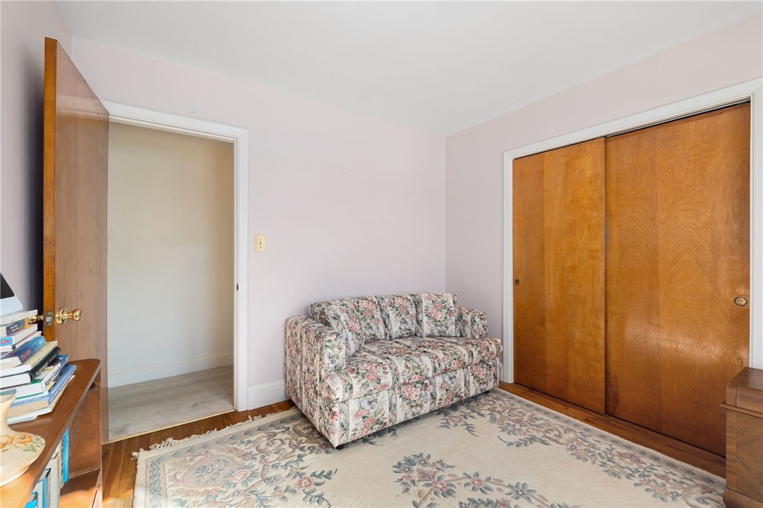 106 Wannamoisett Road