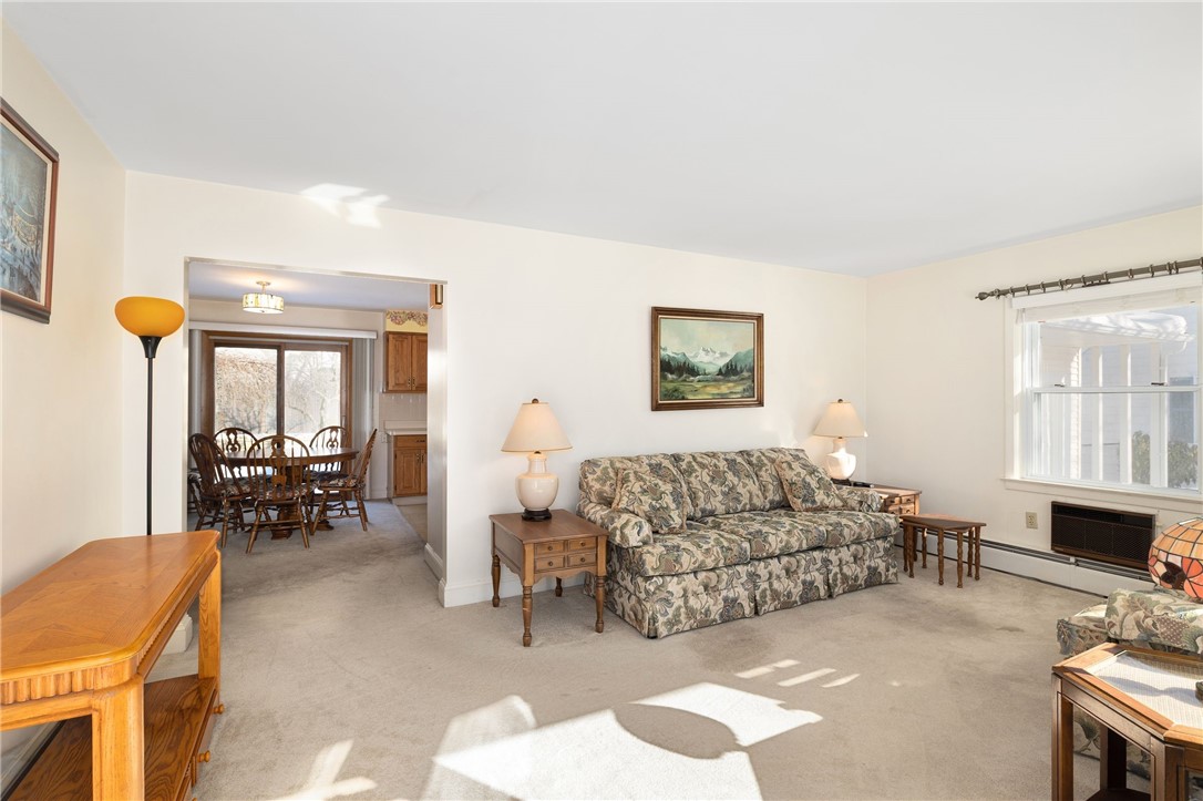 106 Wannamoisett Road