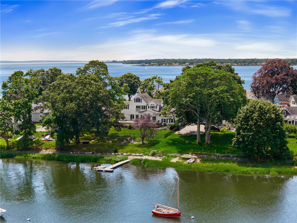 1090 BUTTONWOODS Road