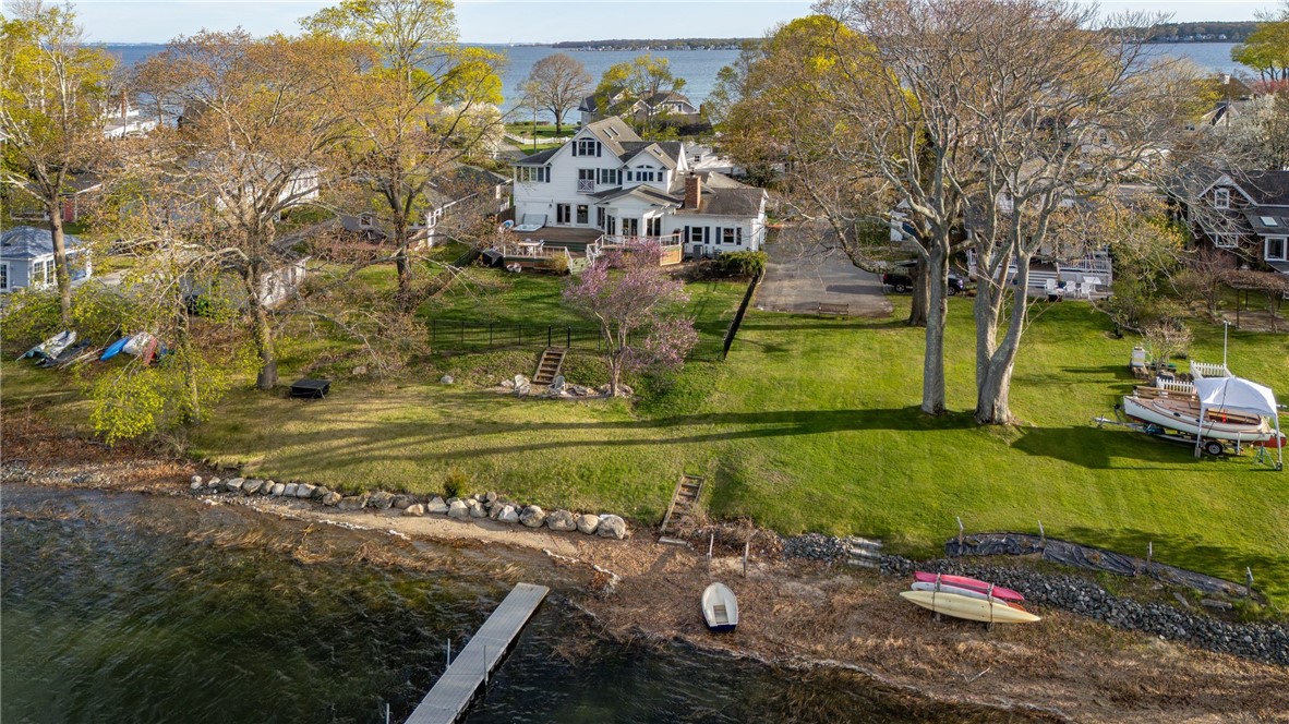 1090 BUTTONWOODS Road