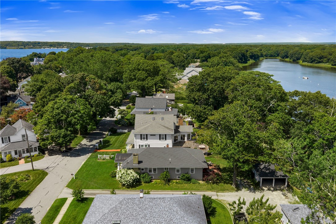 1090 BUTTONWOODS Road