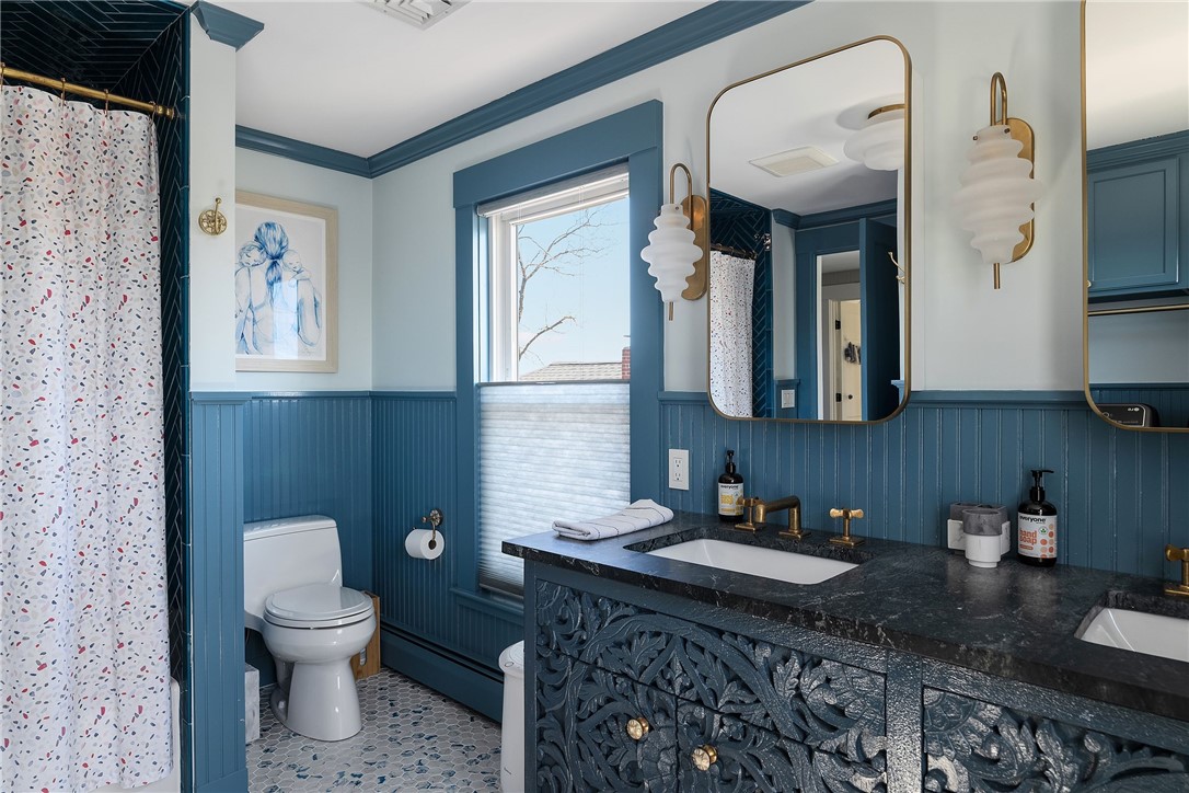 1090 BUTTONWOODS Road