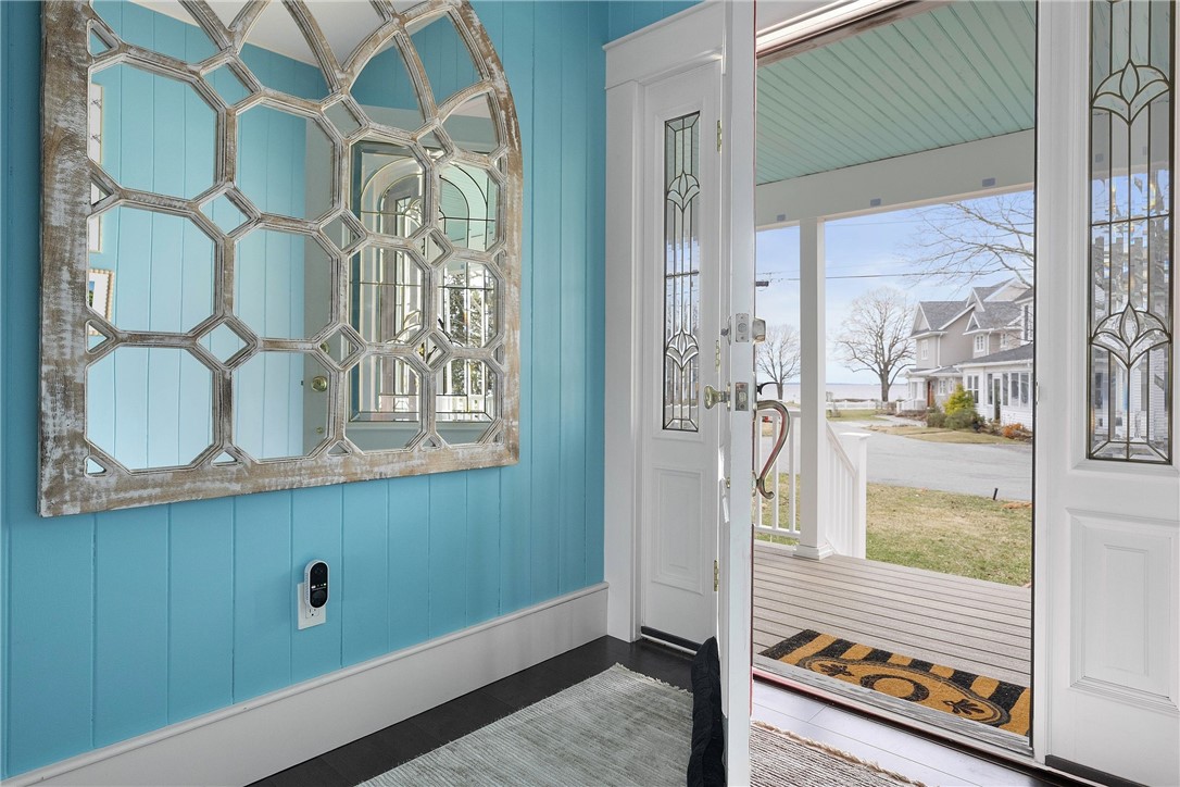 1090 BUTTONWOODS Road