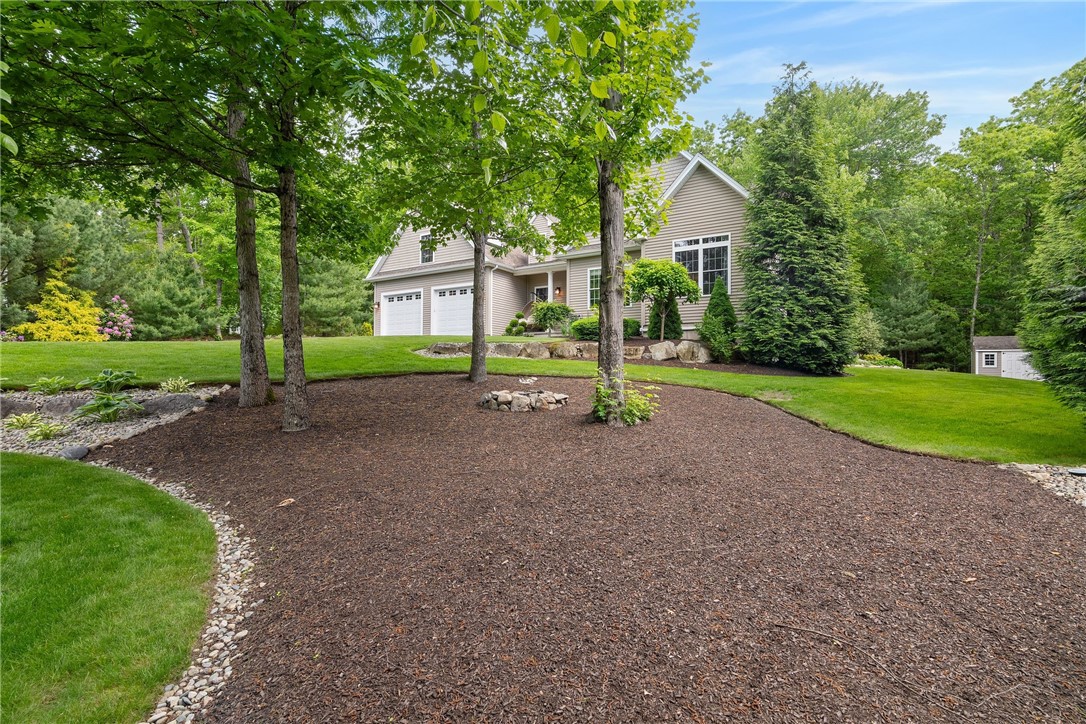 23 Crest Circle