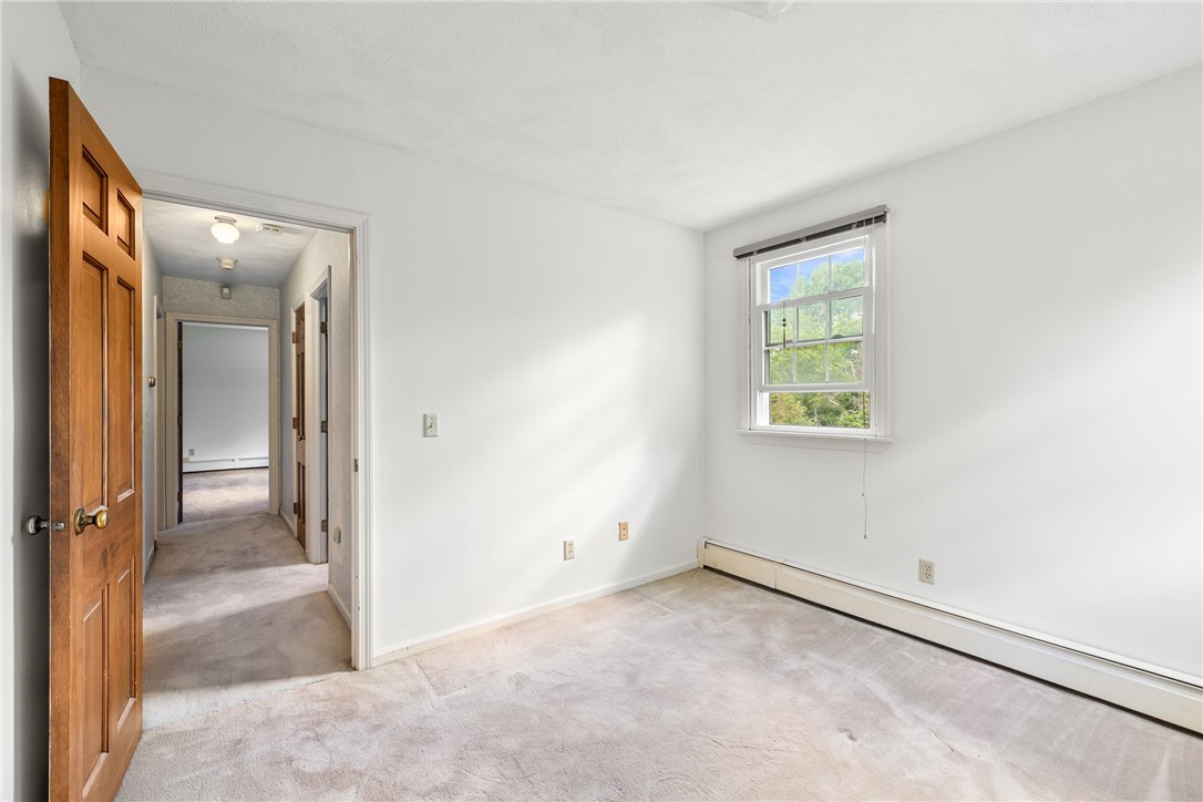 20 Adirondack Drive