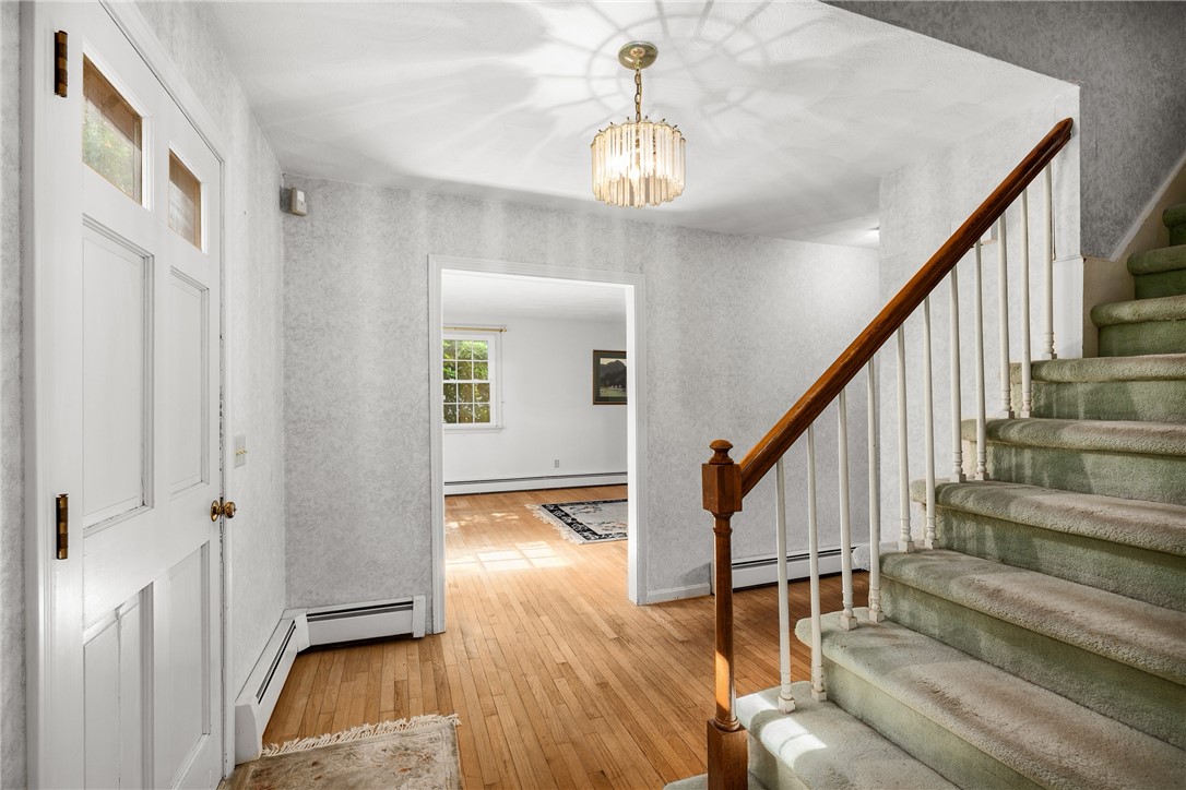 20 Adirondack Drive