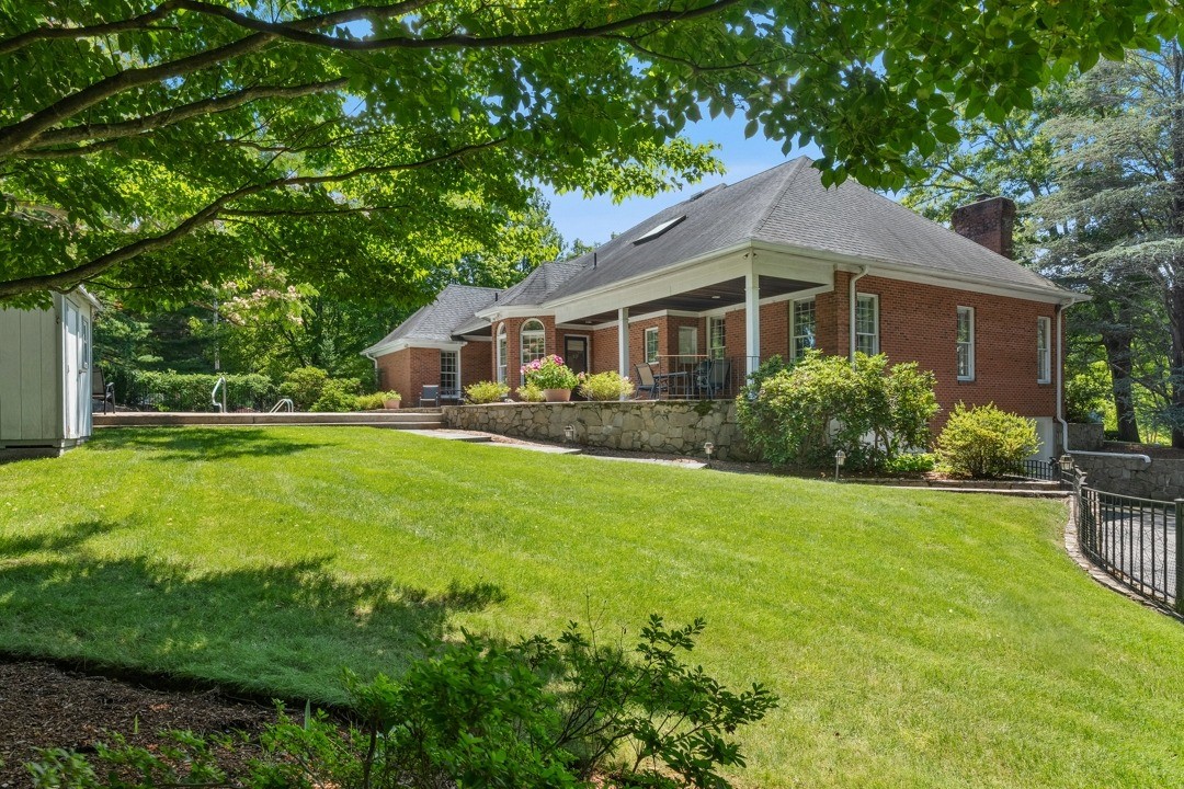 1 Mulberry Court