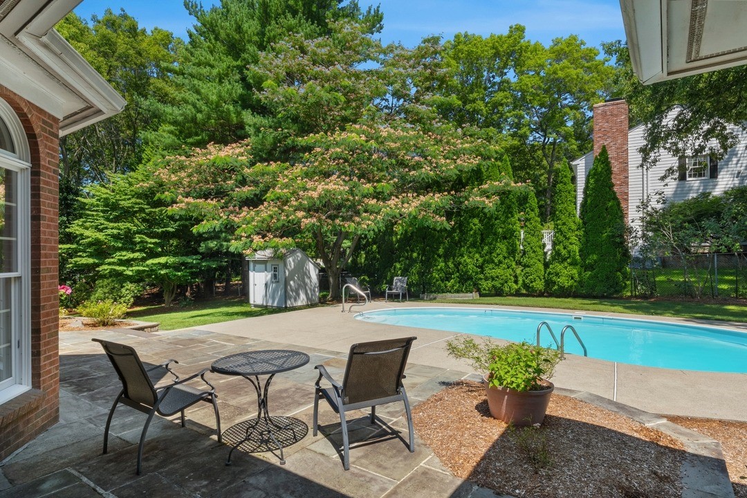 1 Mulberry Court