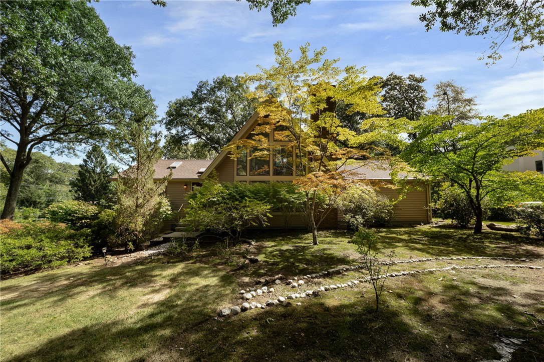 40 Moosehorn Road