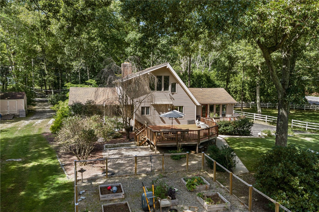 40 Moosehorn Road