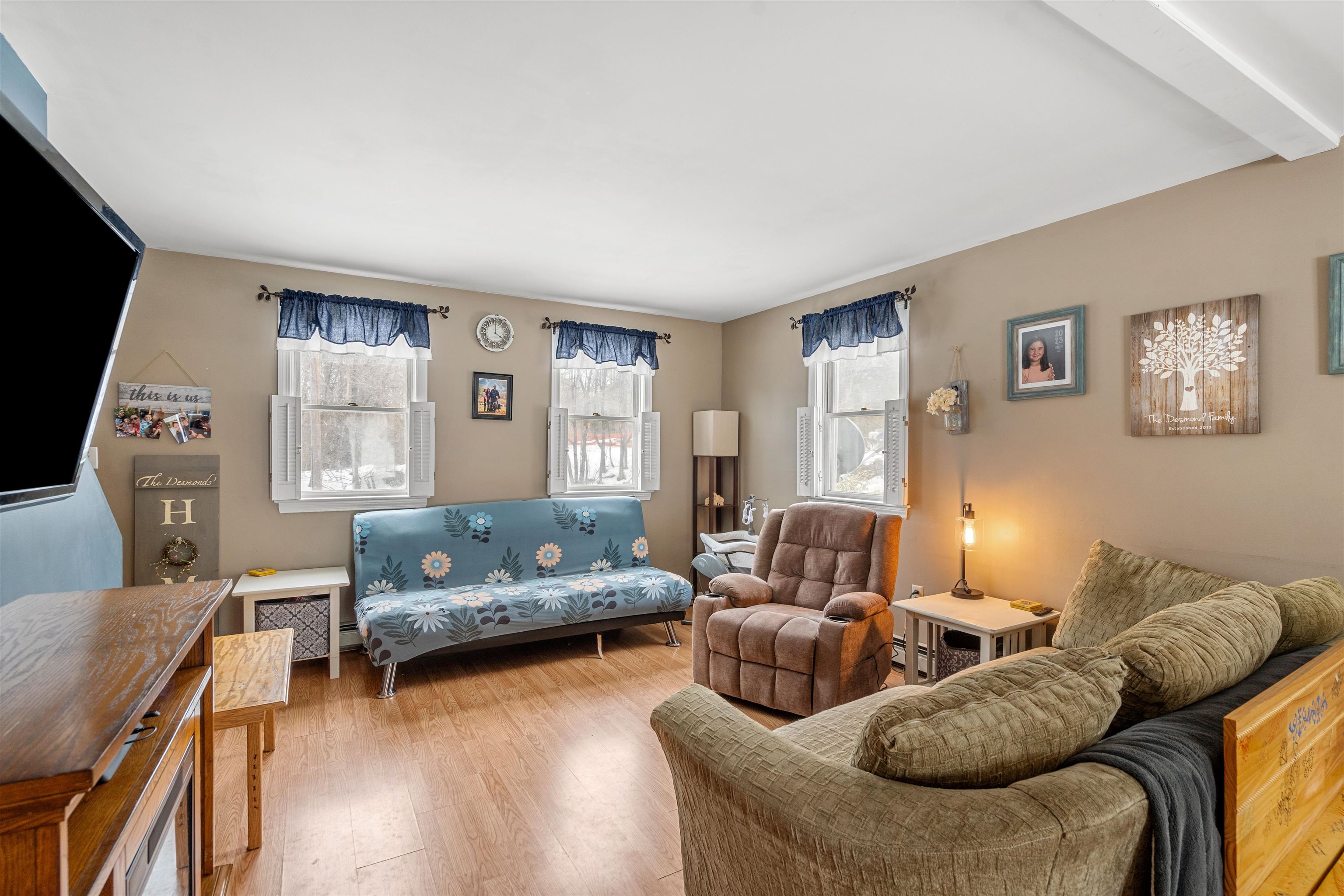 571 Rush Road