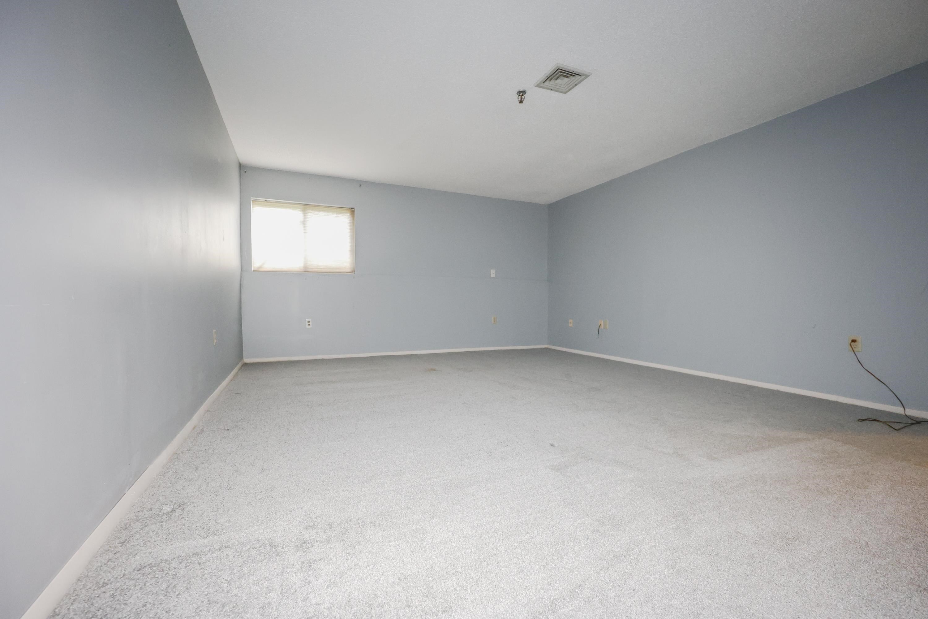 513 Abbott Farm Lane