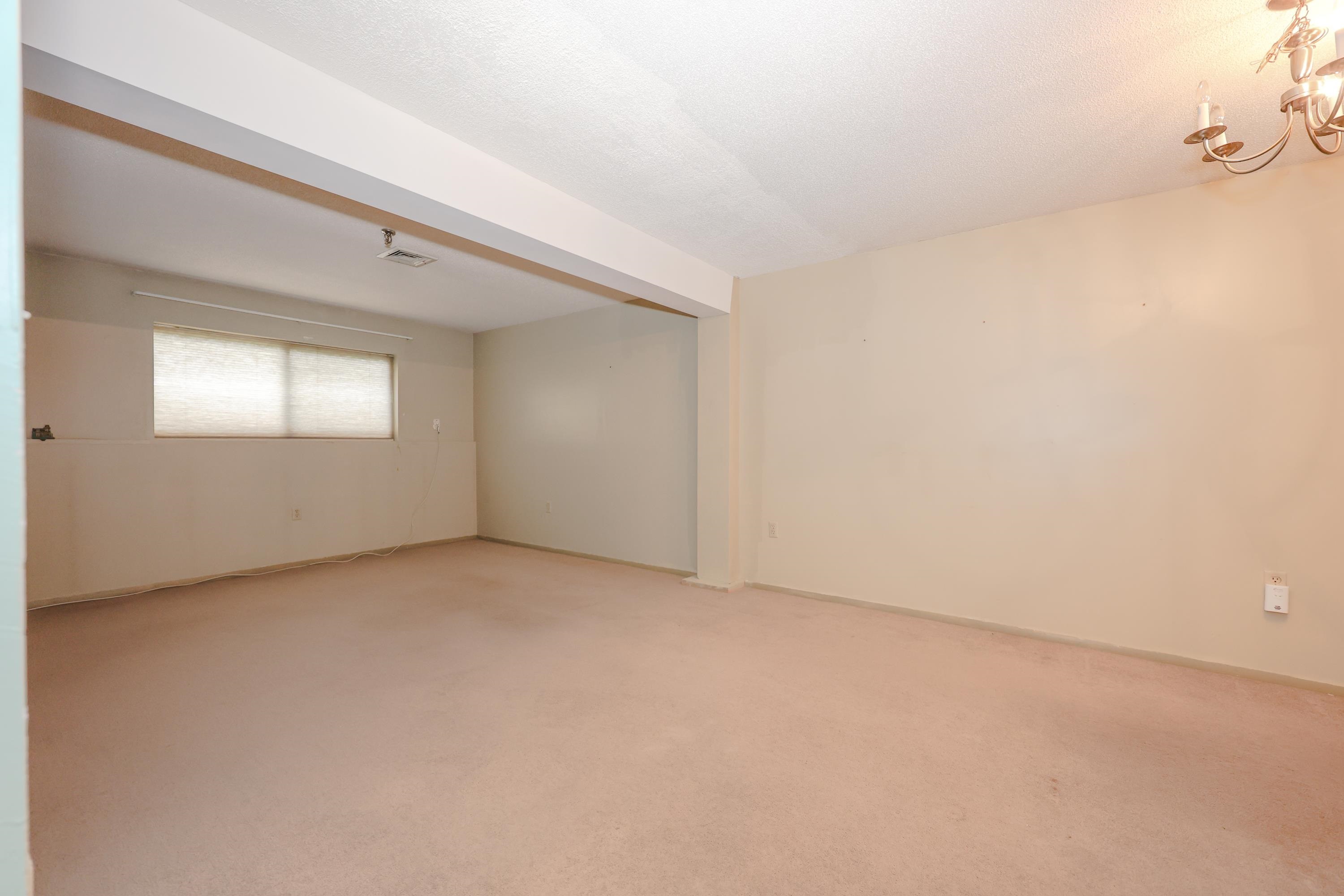 513 Abbott Farm Lane