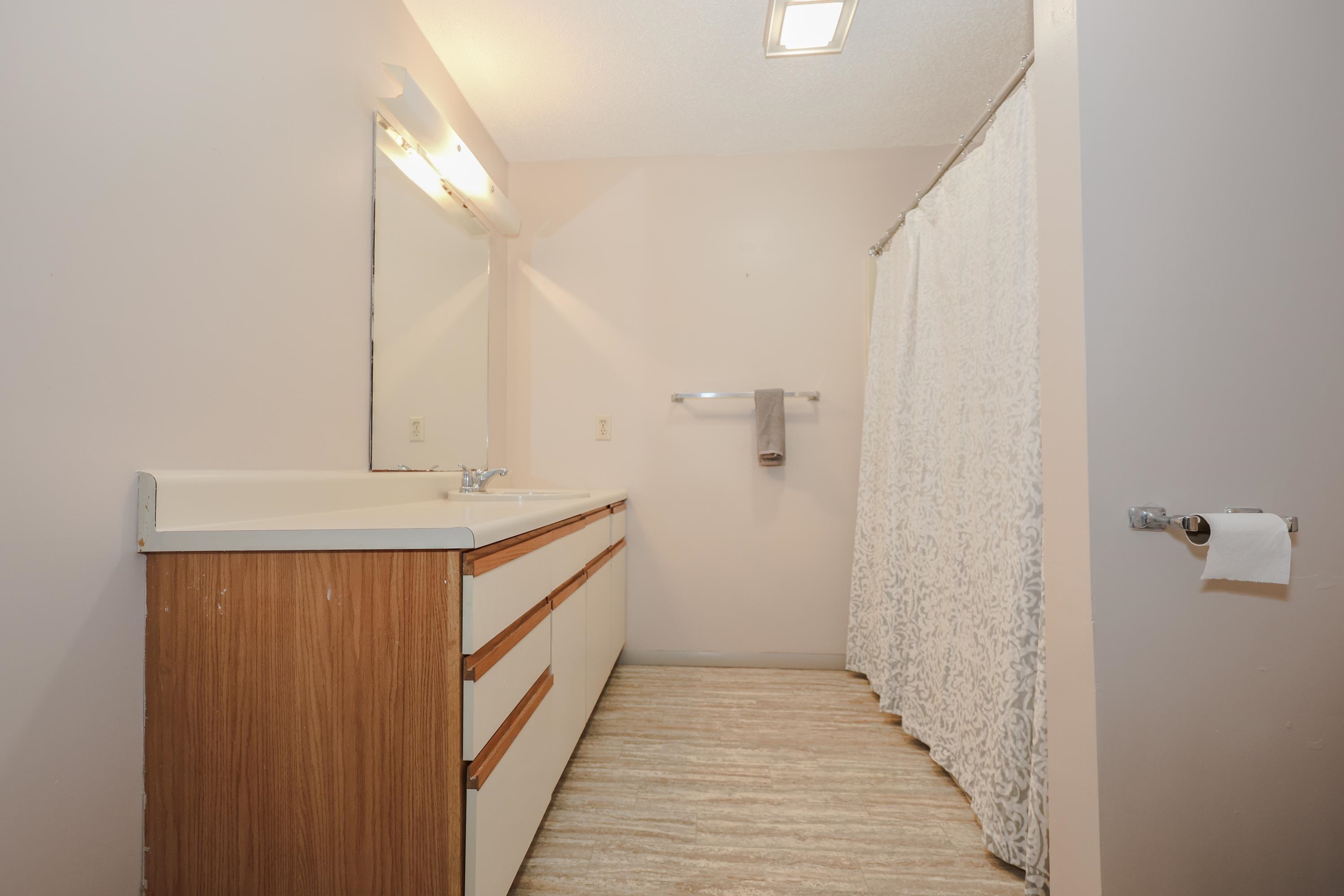 513 Abbott Farm Lane