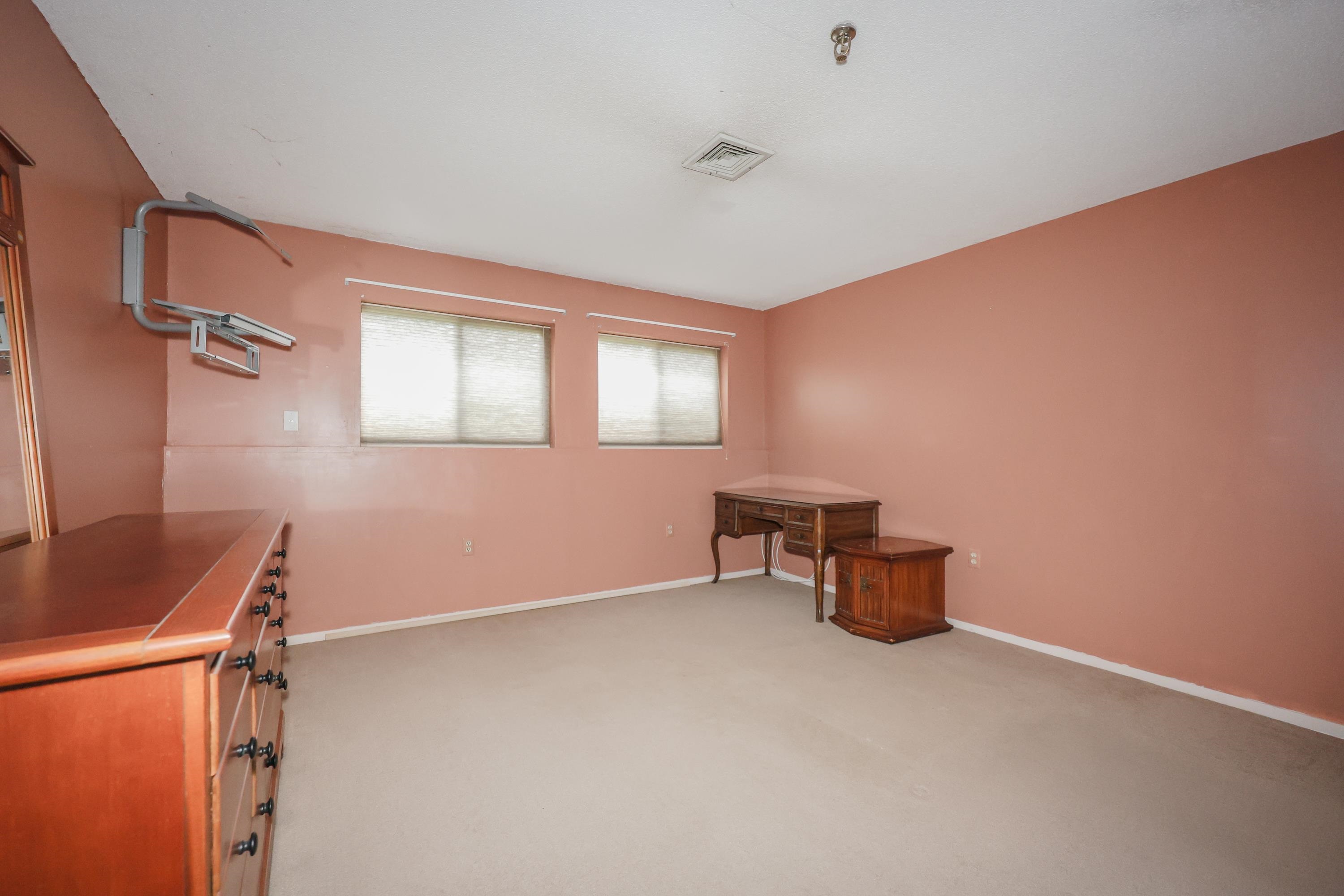 513 Abbott Farm Lane