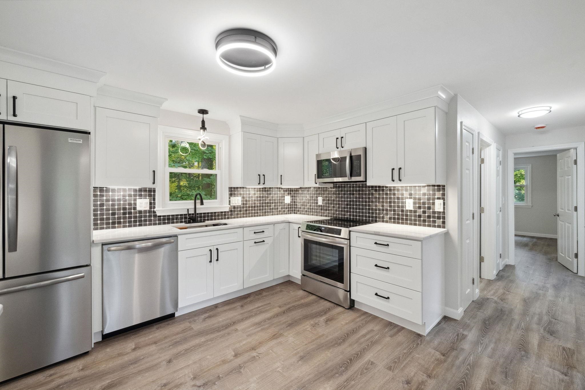 9 Berry Hill Road