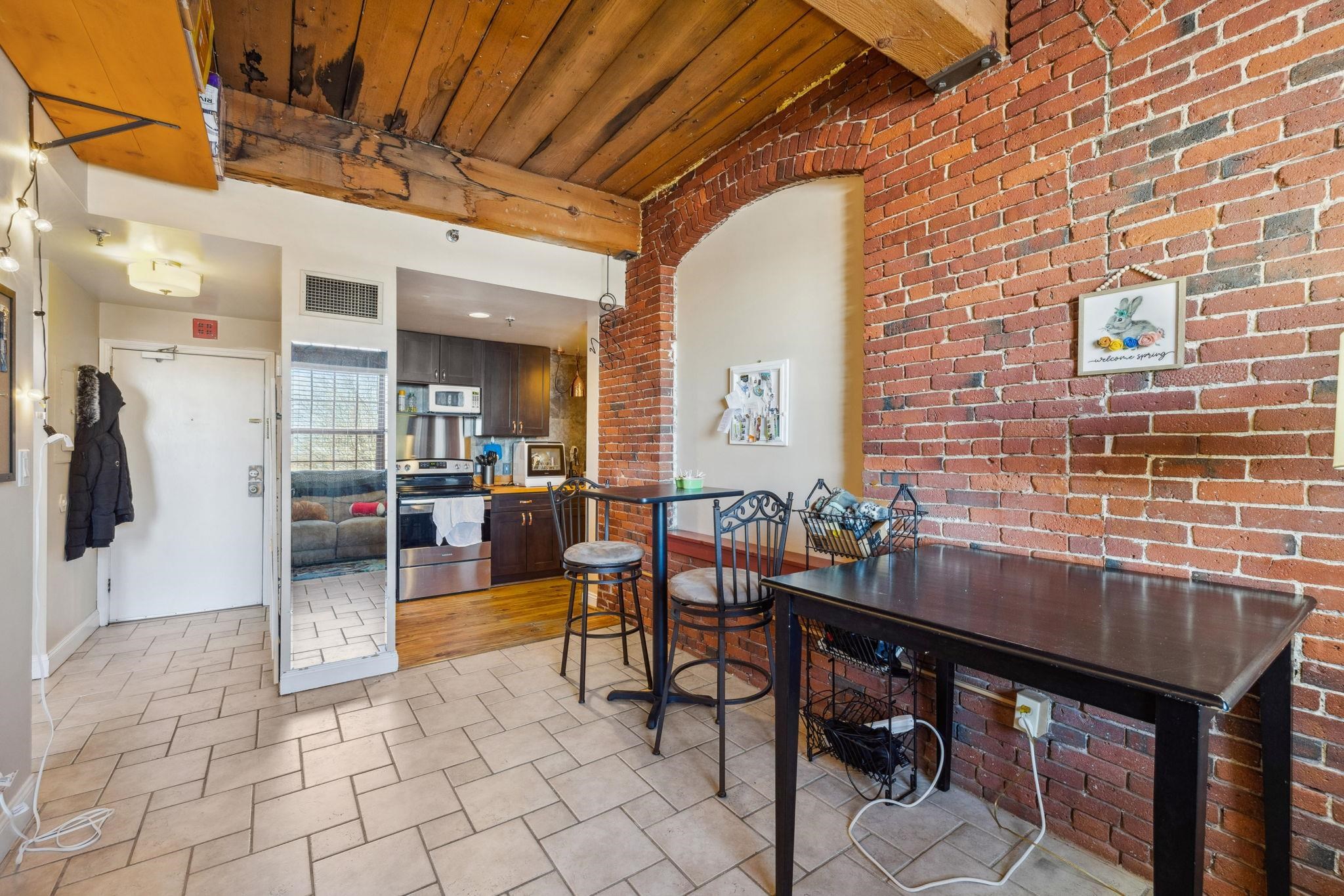 335 Cypress Street Unit: 3P