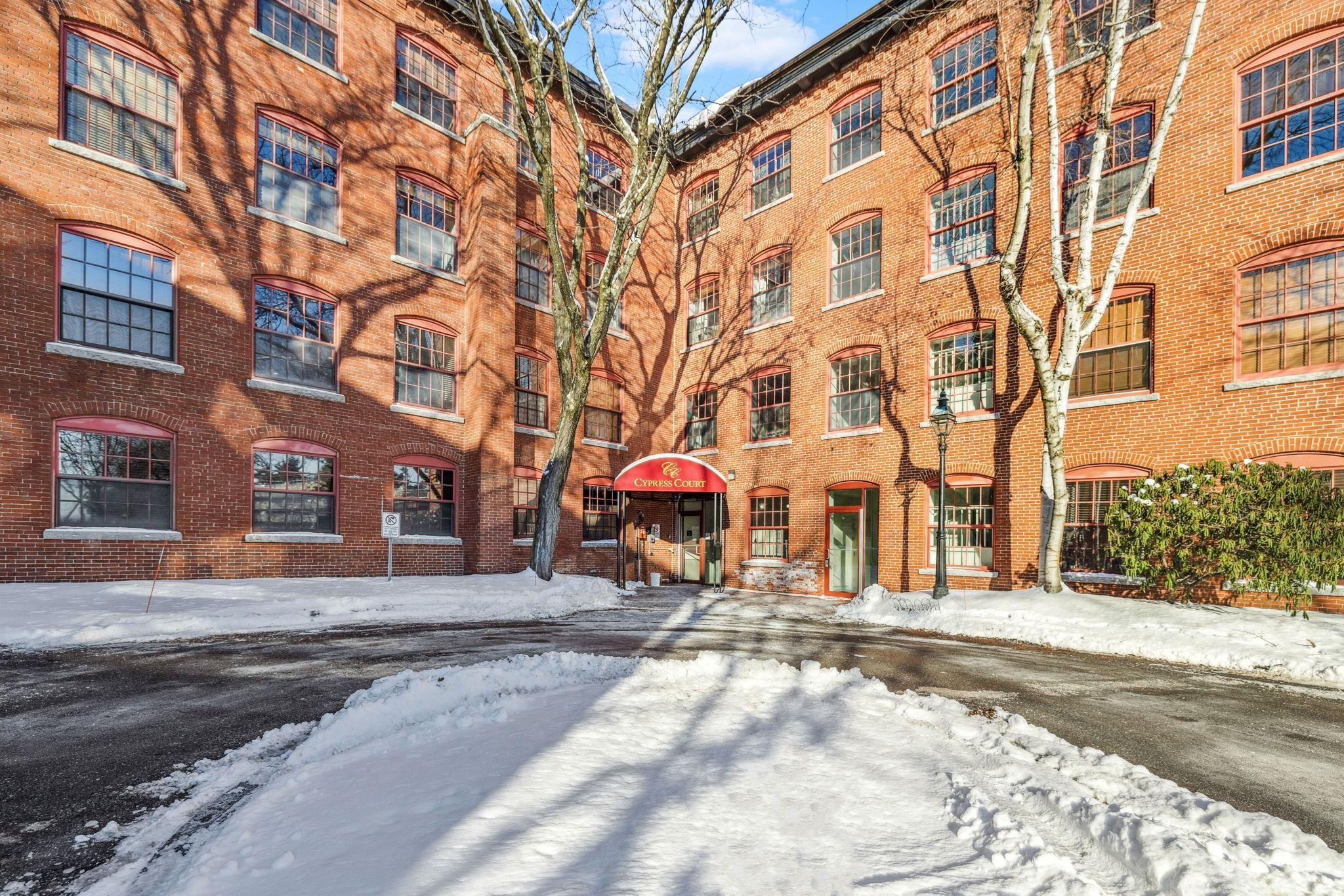 335 Cypress Street Unit: 3P
