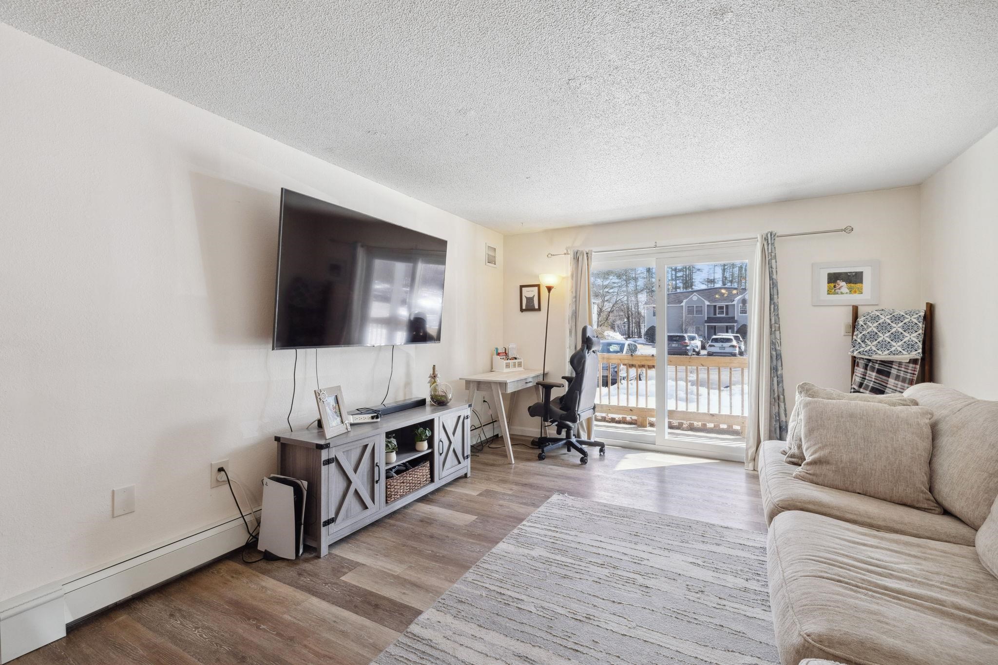 37 Alice Drive Unit: 64
