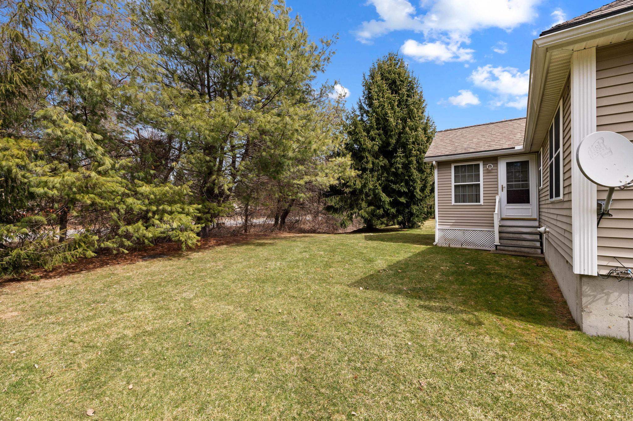 7 Madeleine Court