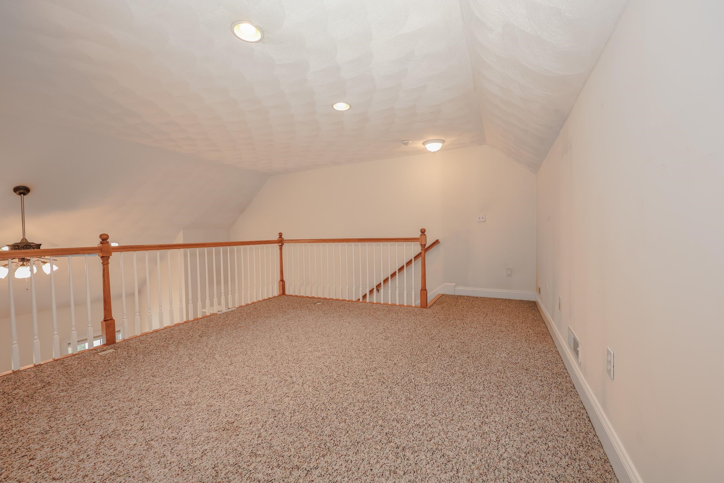 64 Sawgrass Circle