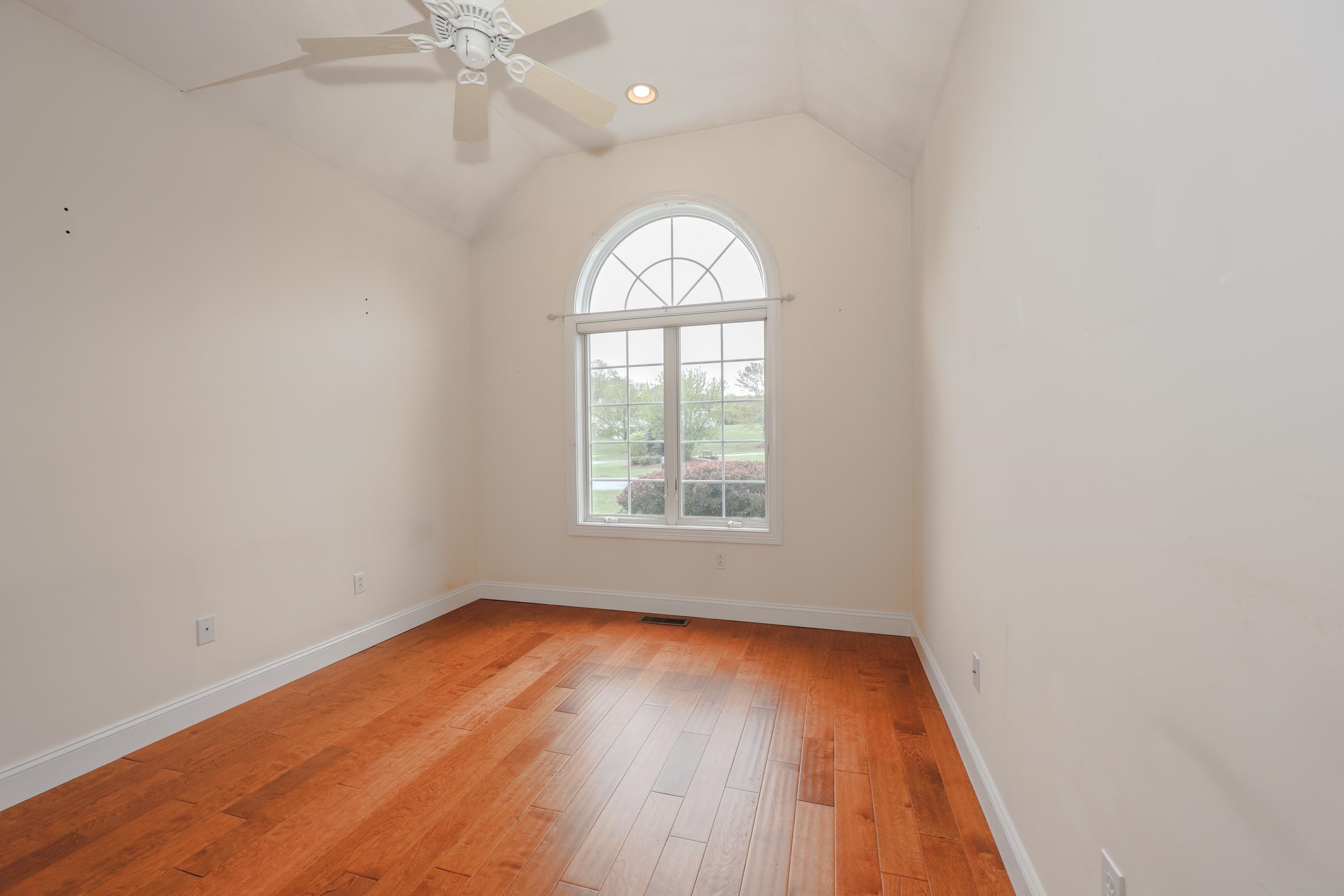 64 Sawgrass Circle