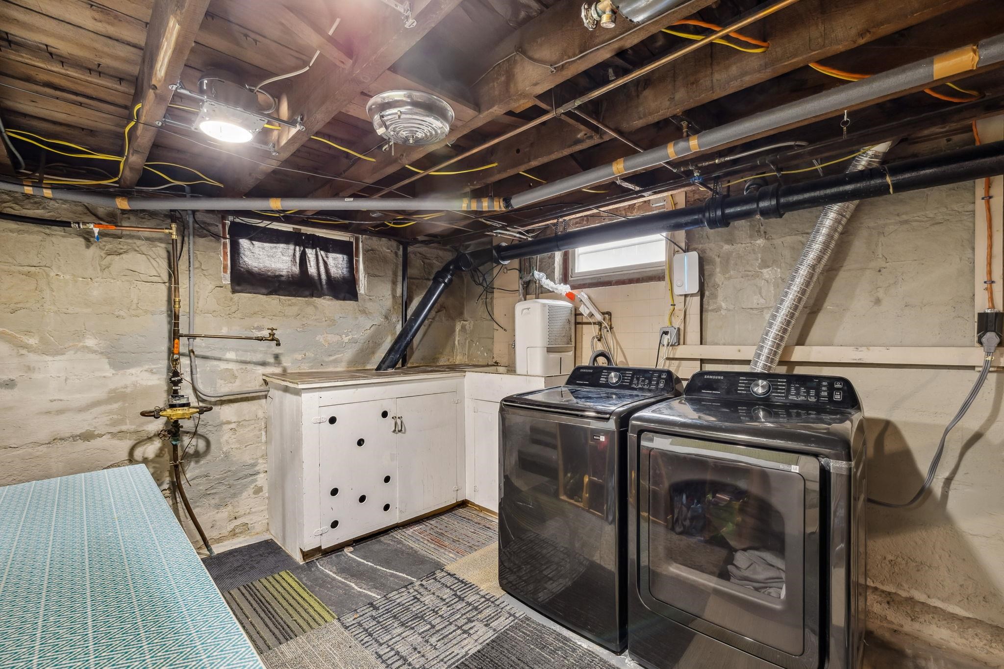 384 Bartlett Street