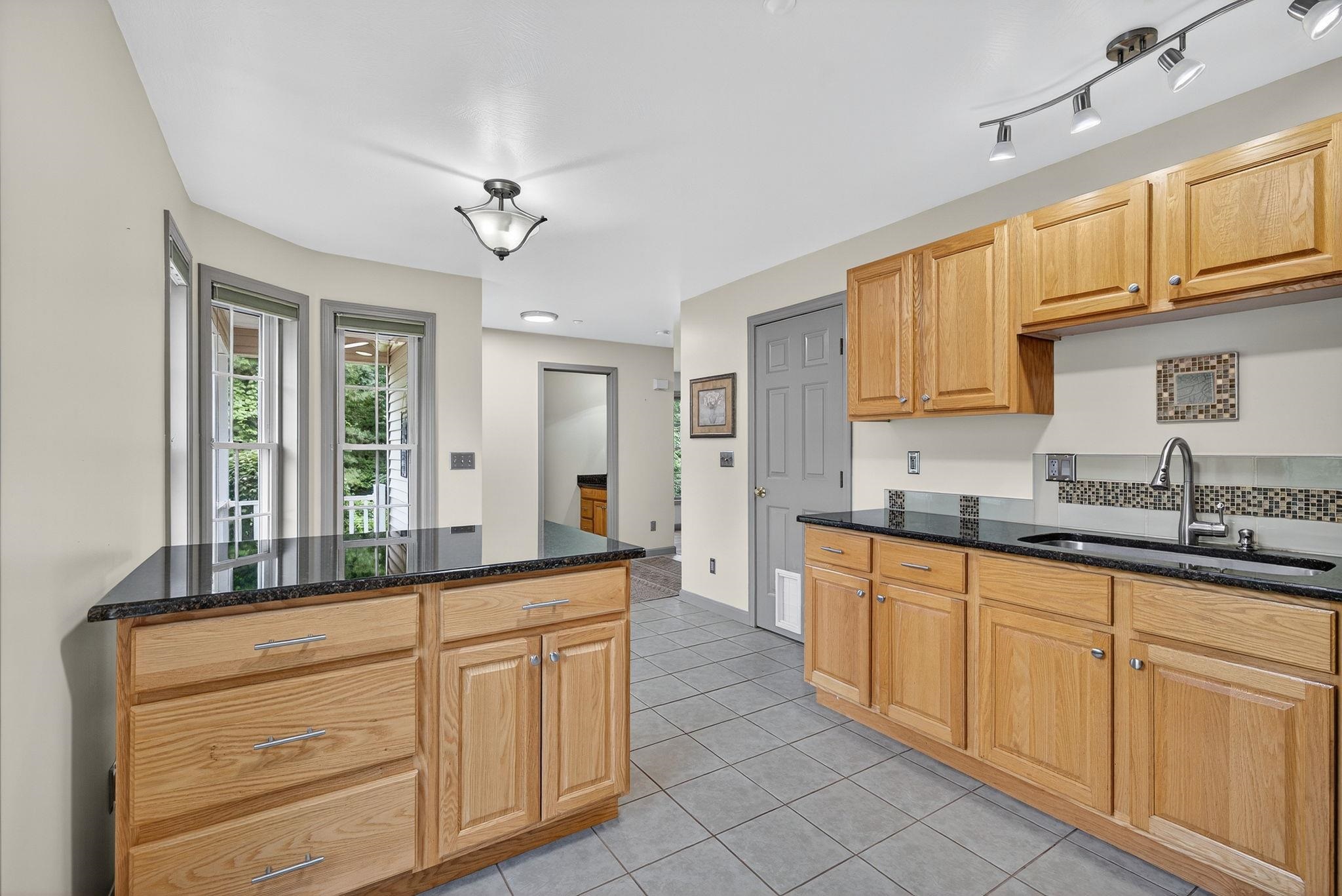 16 Penacook Terrace