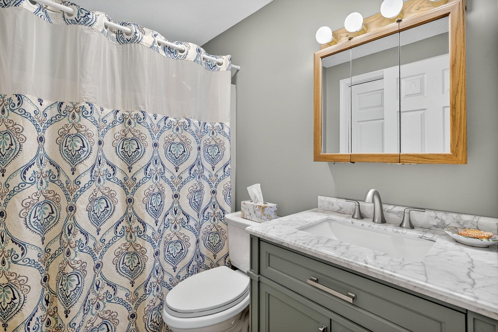 4 Westview Drive Unit: 8