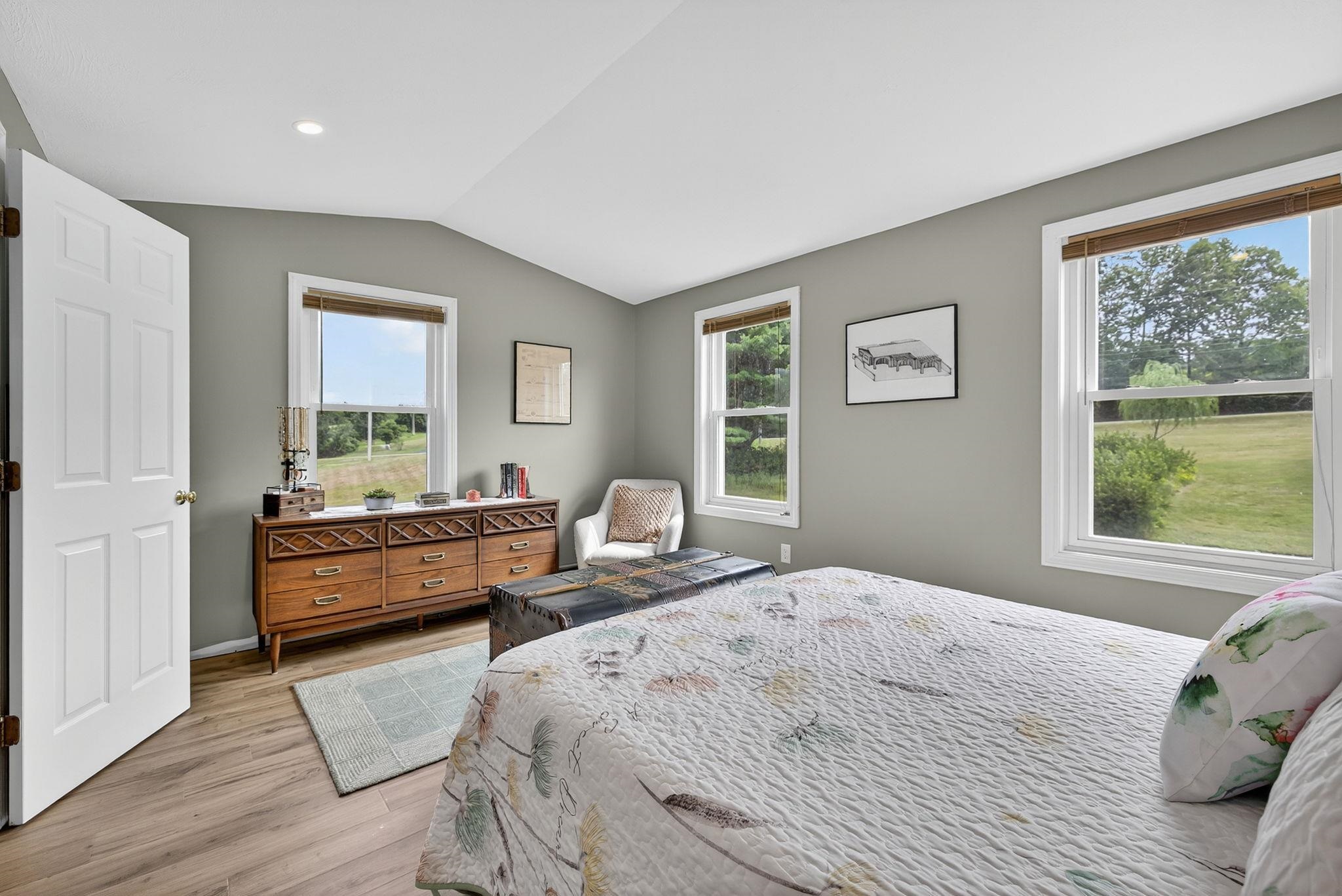 4 Westview Drive Unit: 8