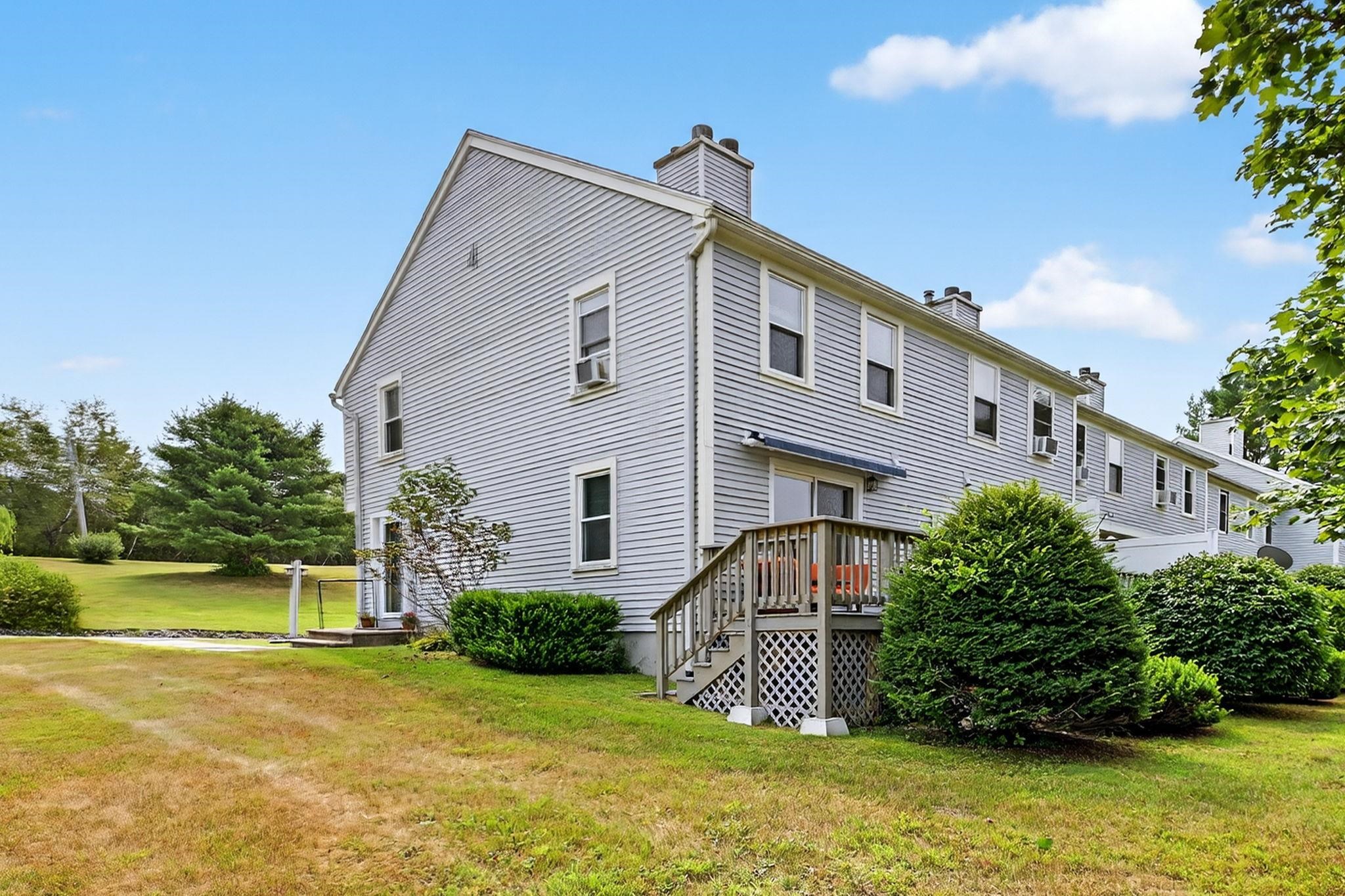 4 Westview Drive Unit: 8