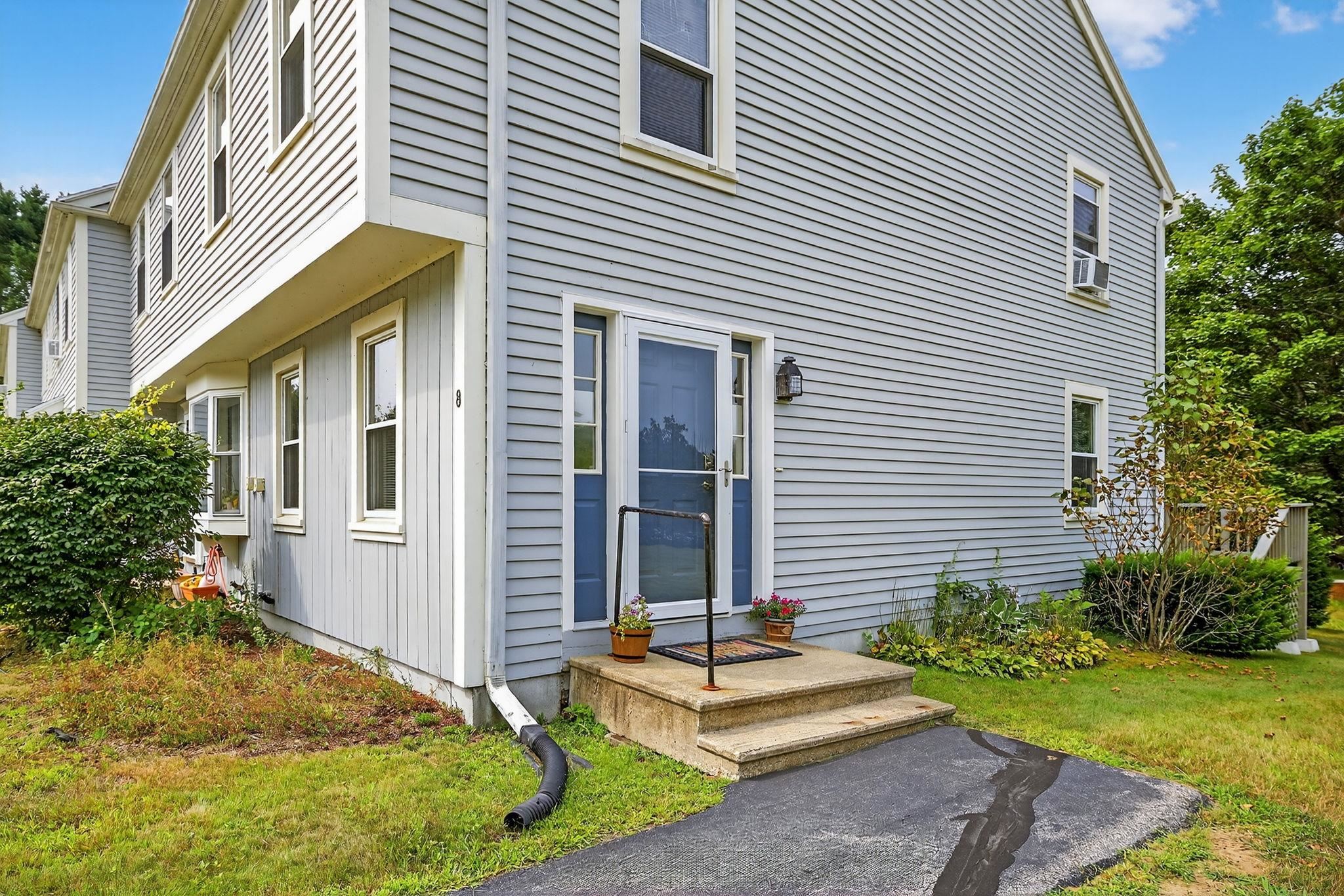 4 Westview Drive Unit: 8