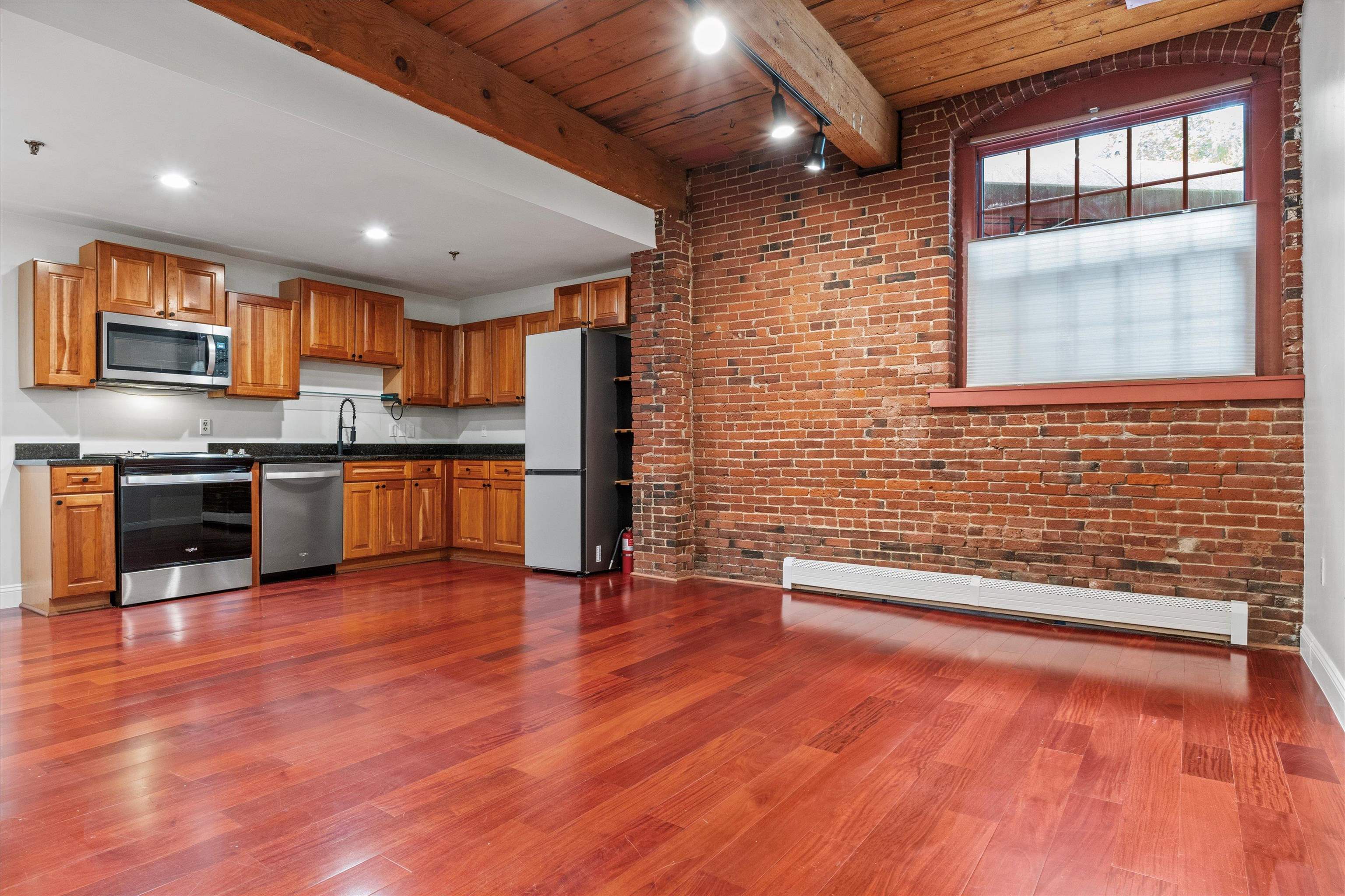 335 Cypress Street Unit: 1N