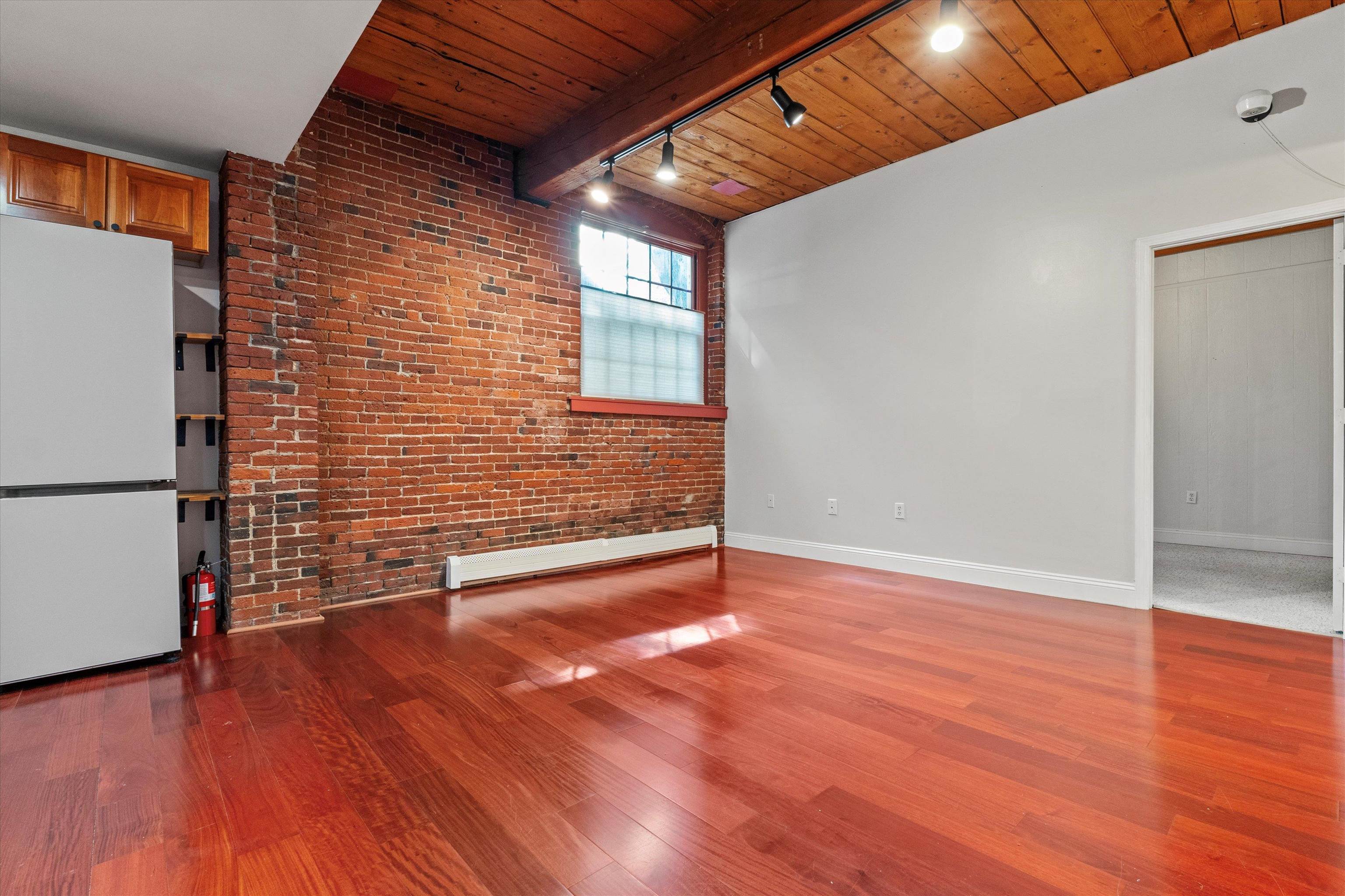 335 Cypress Street Unit: 1N