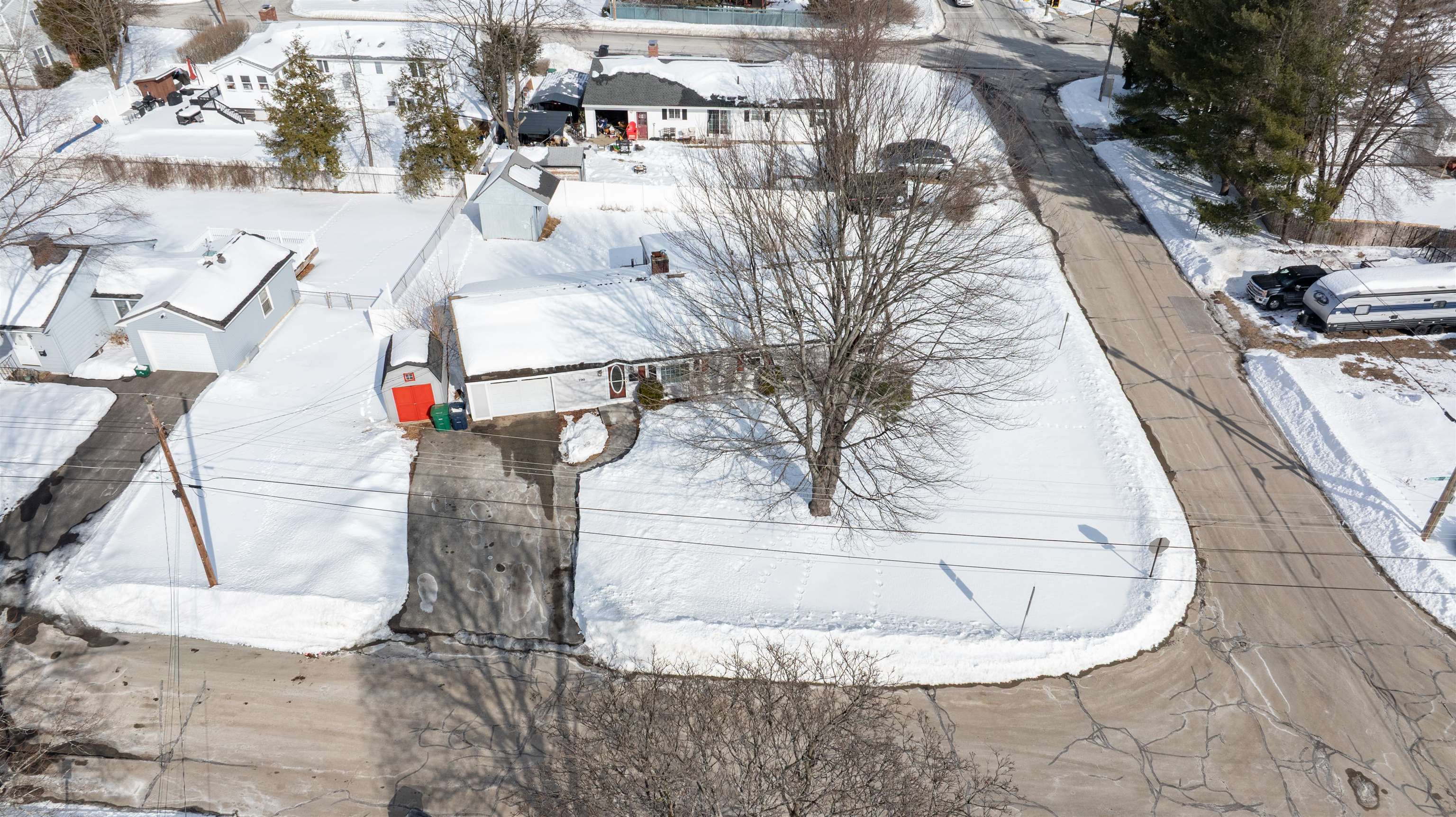 190 Knollwood Avenue