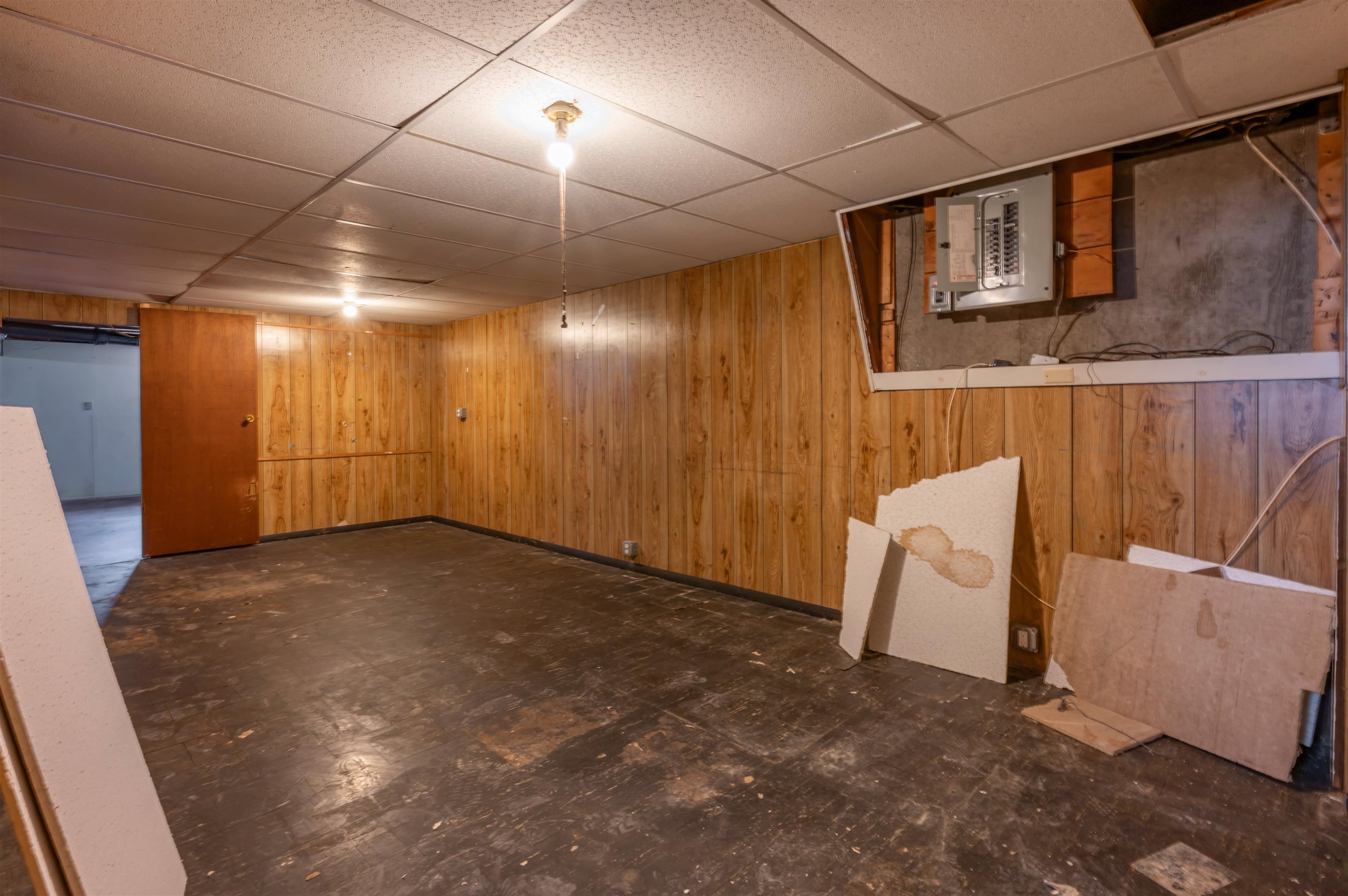 190 Knollwood Avenue